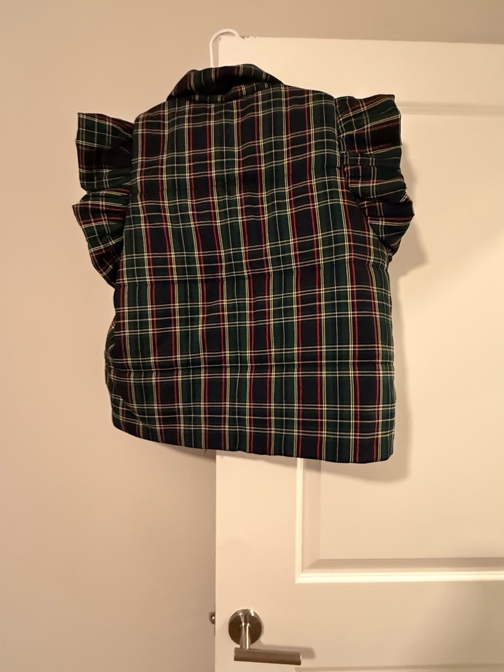 entro Green Plaid Ruffle-Sleeve Button-Front Top - Picture 5 of 6